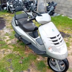 piaggio lx 125 4t annee 2001