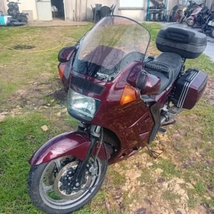 kawasaki gtr 1000 annee 2001