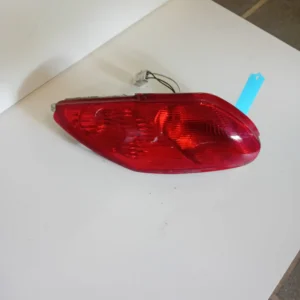 feux arrière gauche piaggio mp3